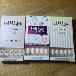 Red Aspen Press-On Nails - Pink and White